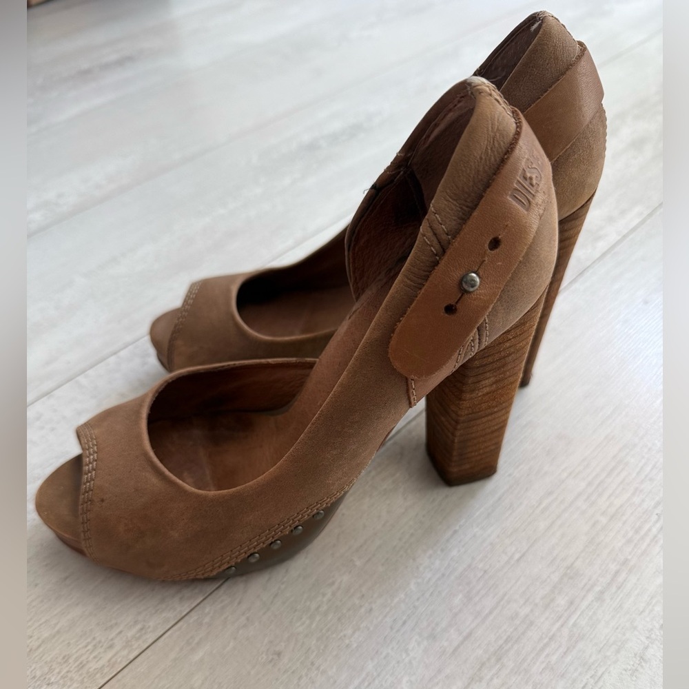 Diesel Vintage Leather Peep-Toe Heels Size 36